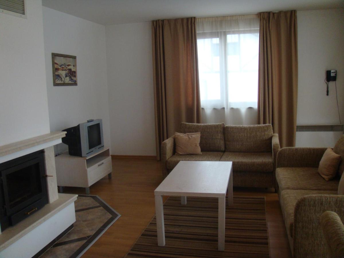 Two-Bedroom Apartment with Balcony - Free Spa Access