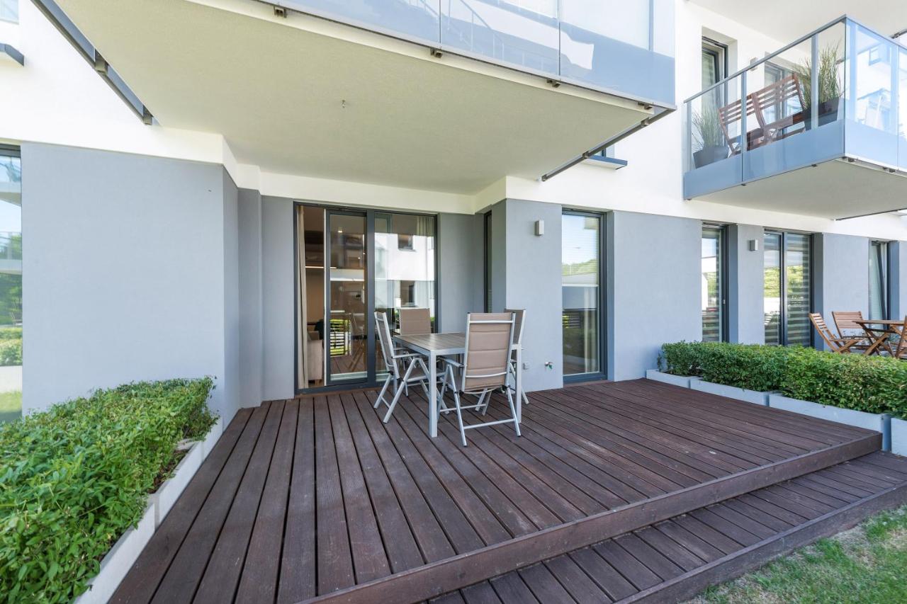 Apartment mit Terrasse