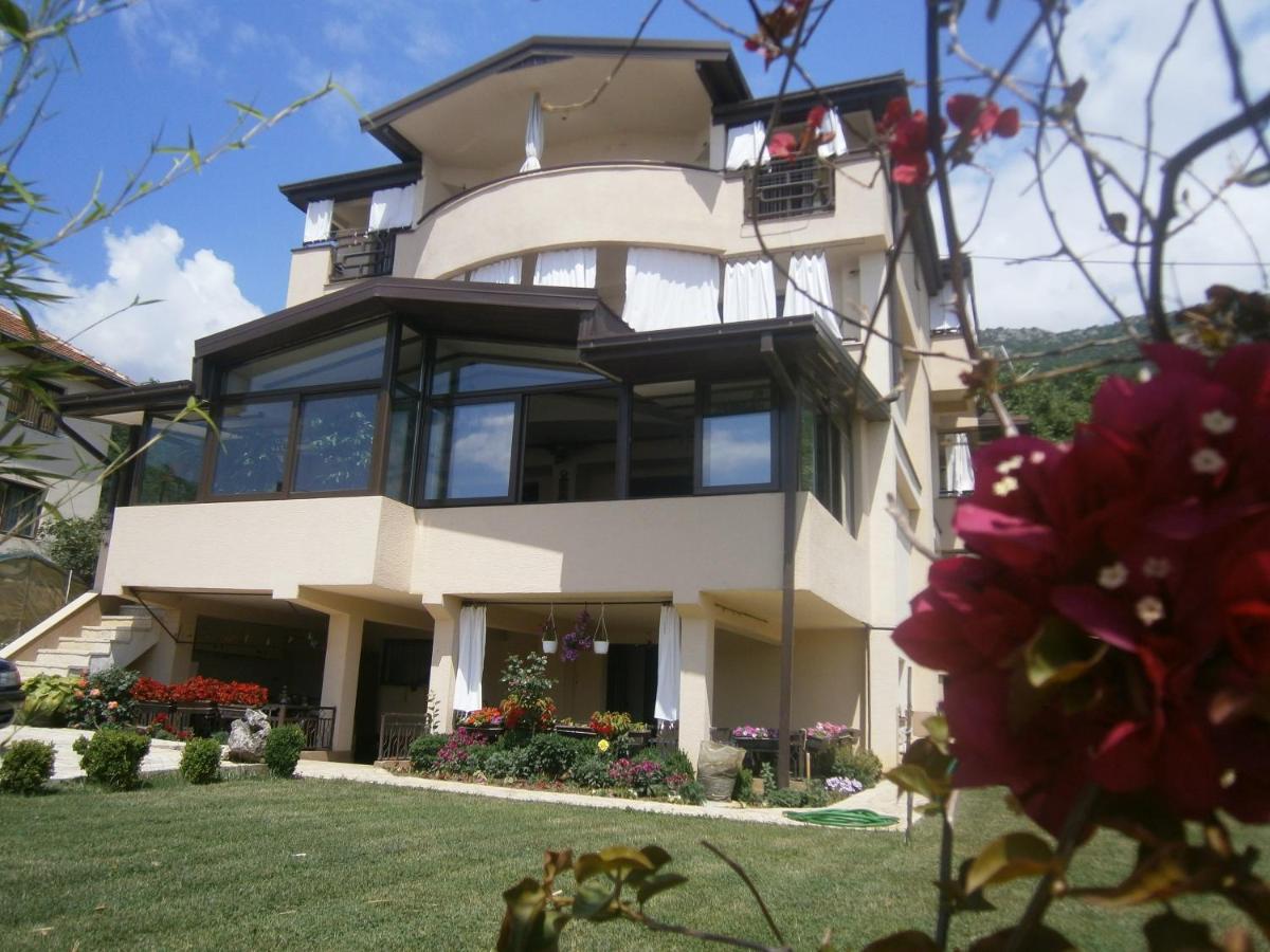 Villa Koceski - Bed and Breakfast
