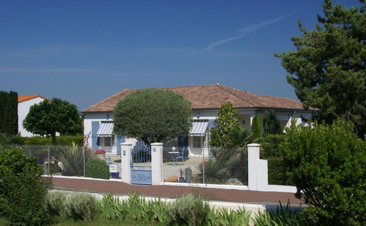 B&B Vaux-sur-Mer - Appartement de vacances - VILLA L'OLIVIER - Bed and Breakfast Vaux-sur-Mer