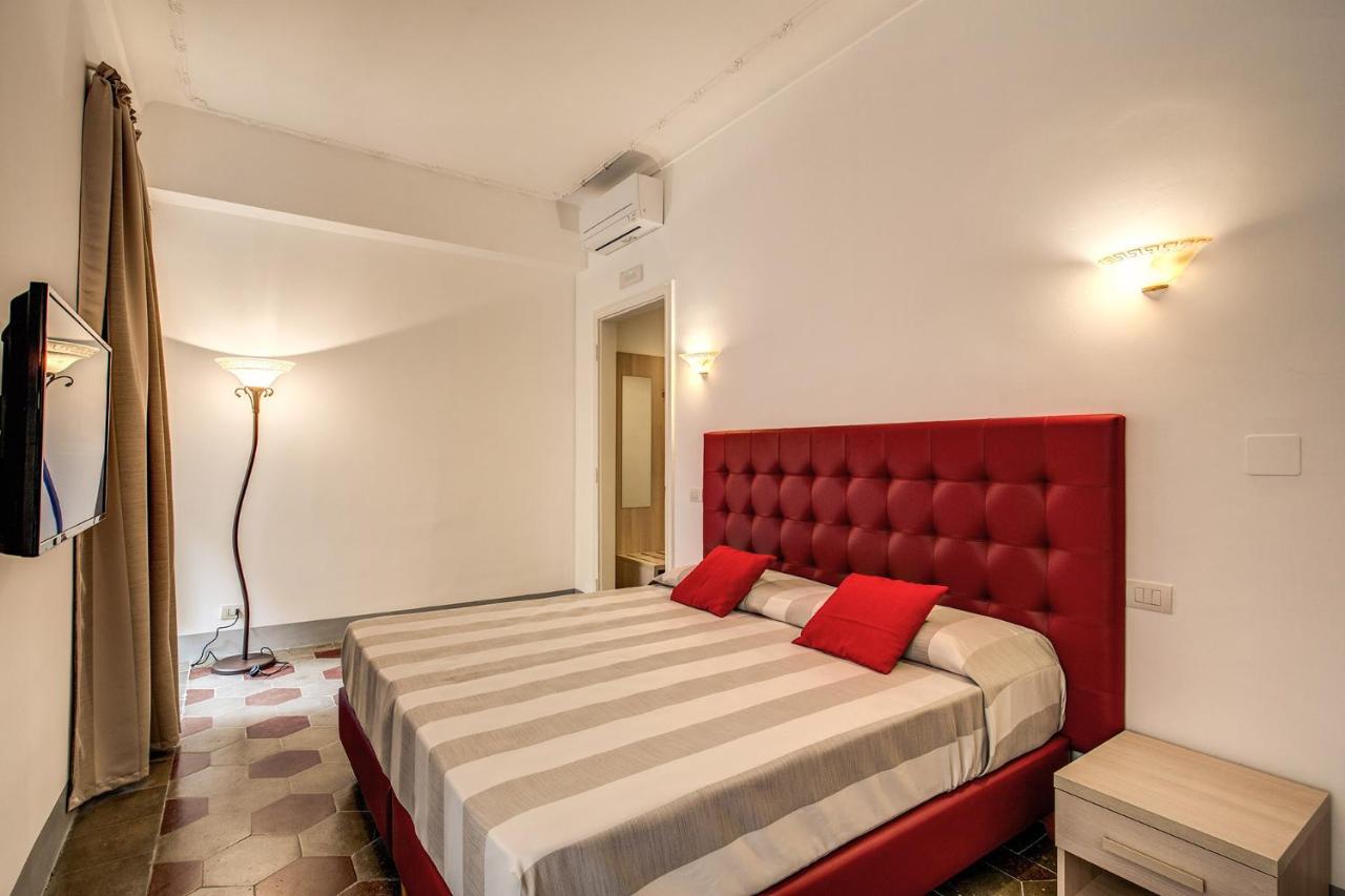 Double or Twin Room with Private Bathroom