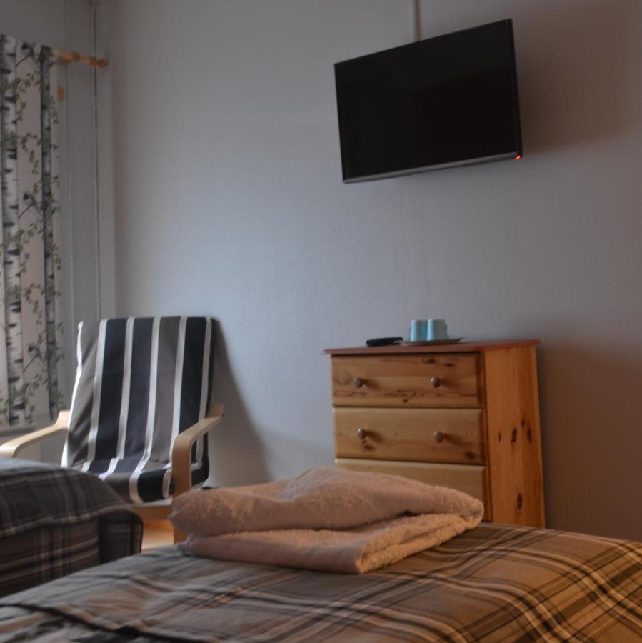 Doppel-/Zweibettzimmer mit Gemeinschaftsbad