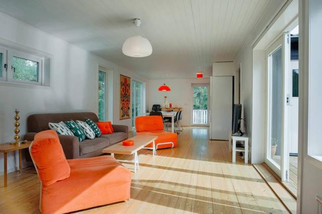 Archipelago-house with pool, boat and bikes - B&B