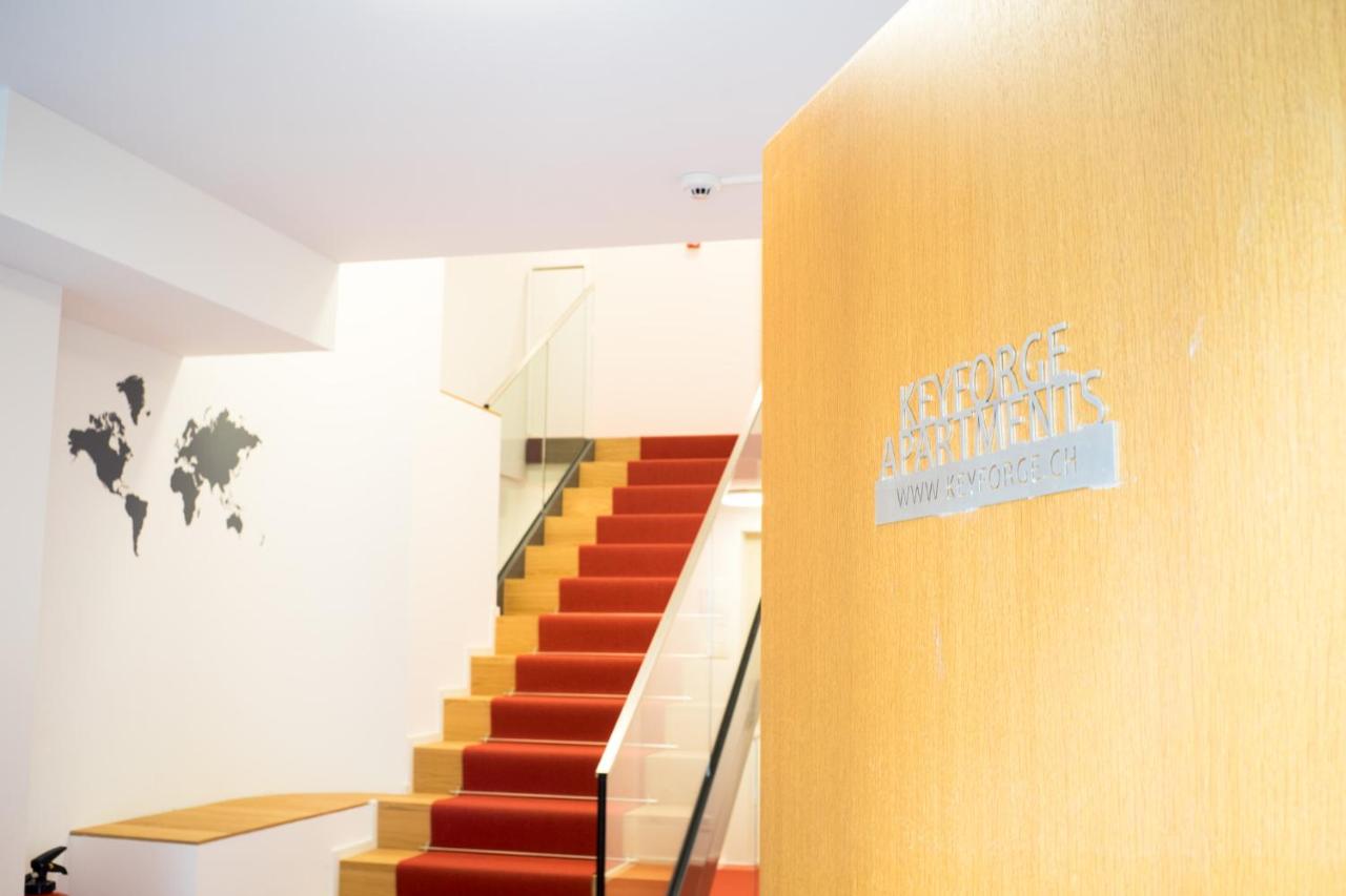 KoBi Apartments Hirschenplatz - Bed and Breakfast Luzern