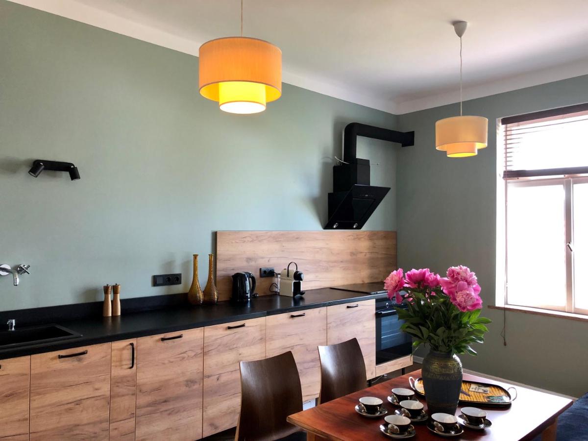 Bohemian apartment in the heart of old Ventspils city - Bed and Breakfast Ventspils