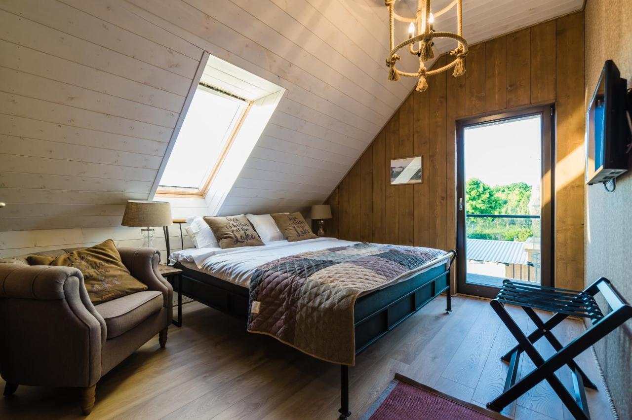 Chambre Lit King-Size avec Balcon