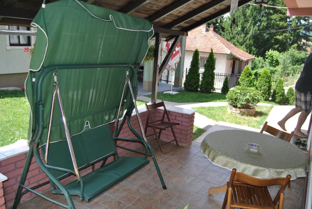 Apartmani Aura - Ferienwohnung Kosovo Polje