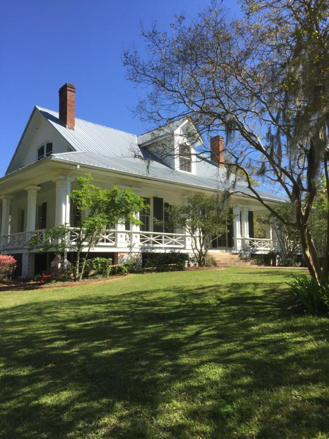 B&B Westside - Canemount Plantation Inn - Bed and Breakfast Westside