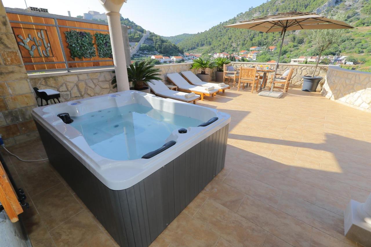 Mamma mia apartments-city center - B&B Lesina