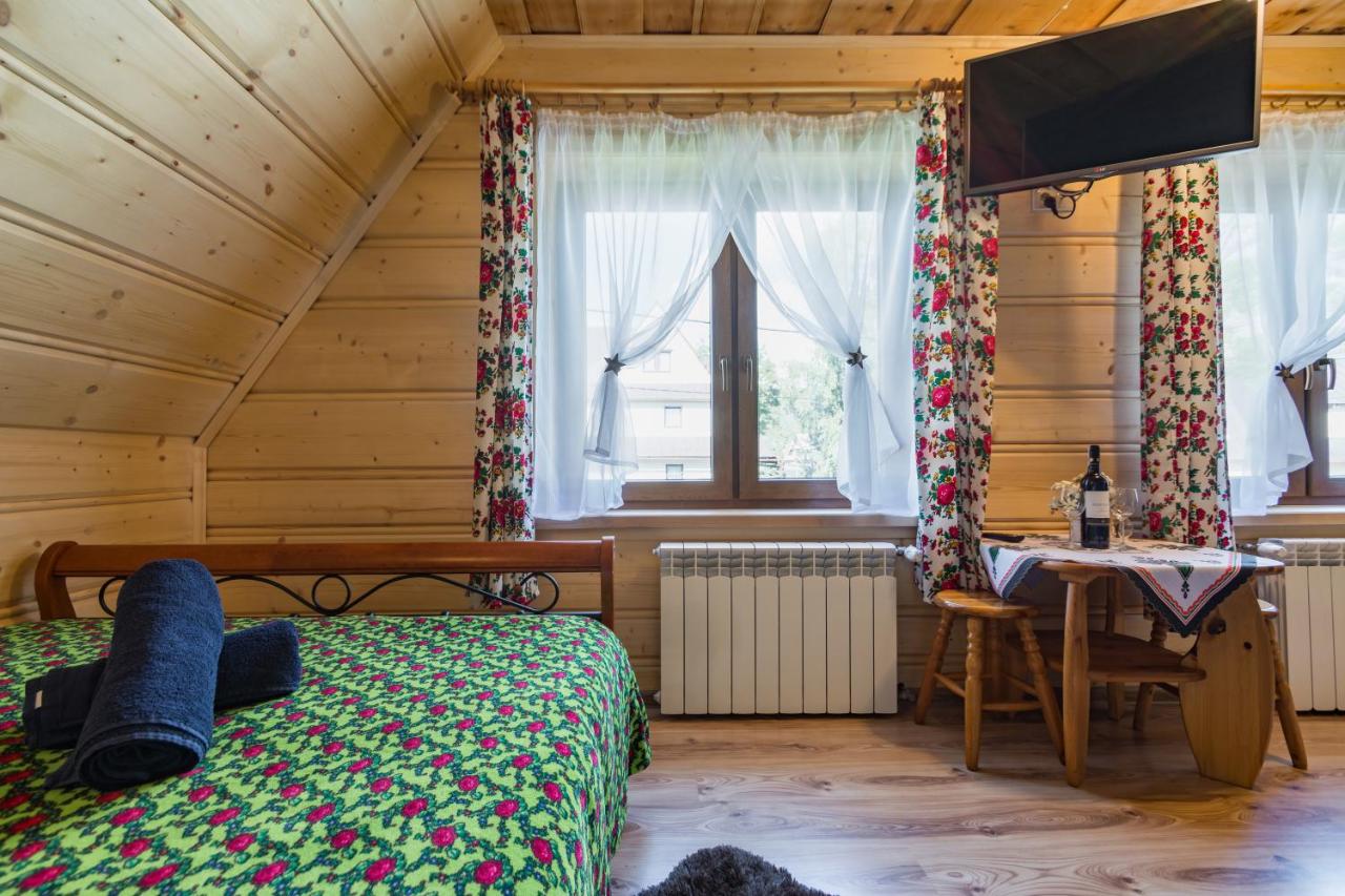 Camera Matrimoniale con Letto Supplementare