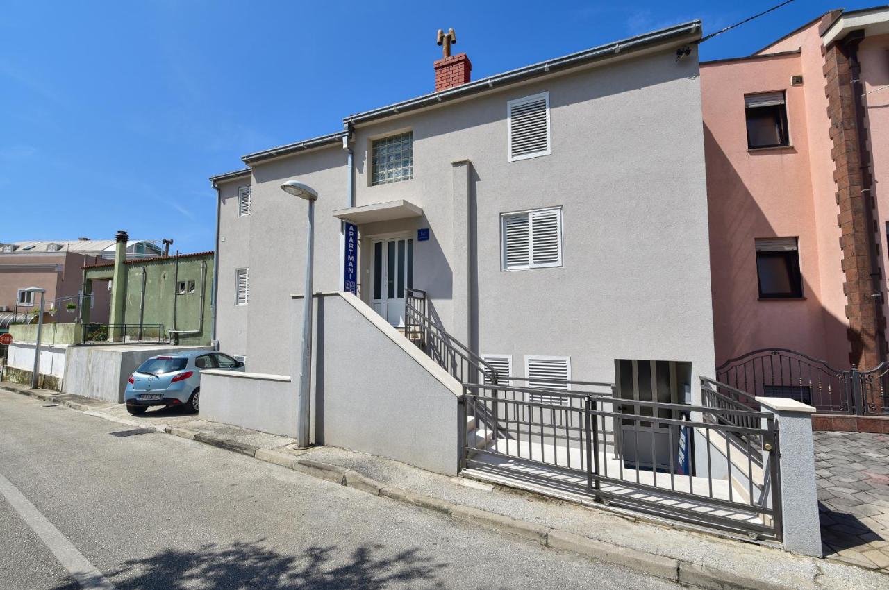 Apartmani Bernarda - Ferienwohnung Makarska