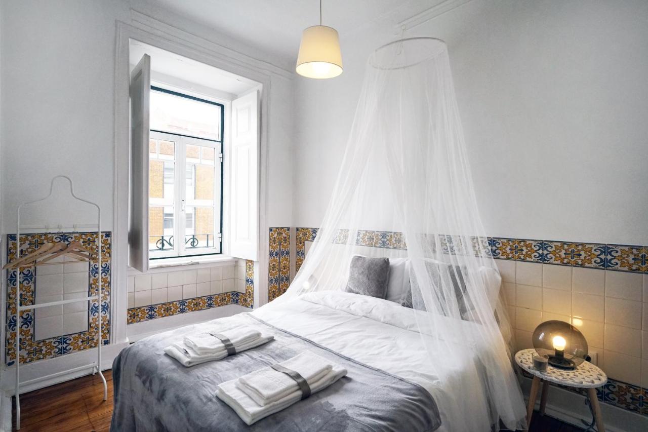 Double Room with Shared Toilet