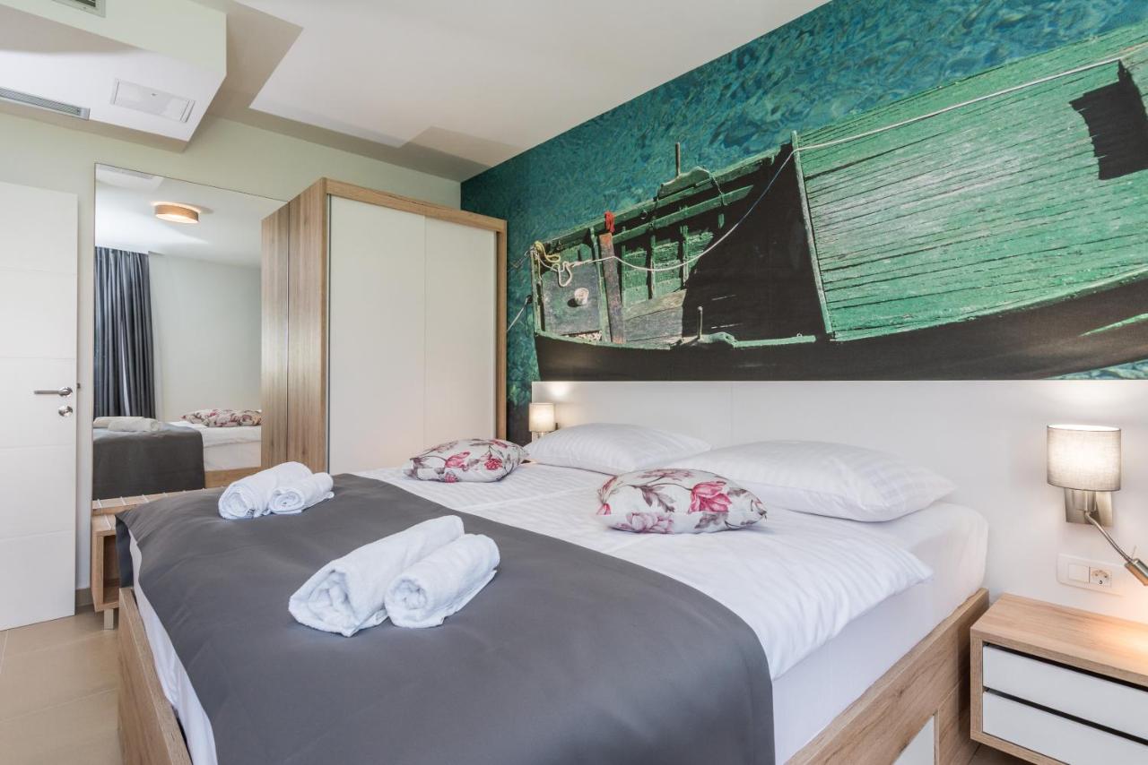 Apartamento con vistas al jardín