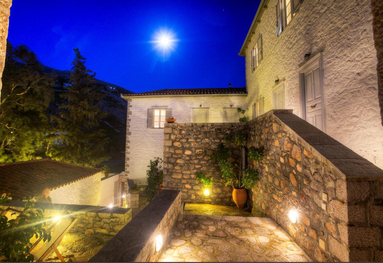 Nereids Guesthouse - B&B Hydra