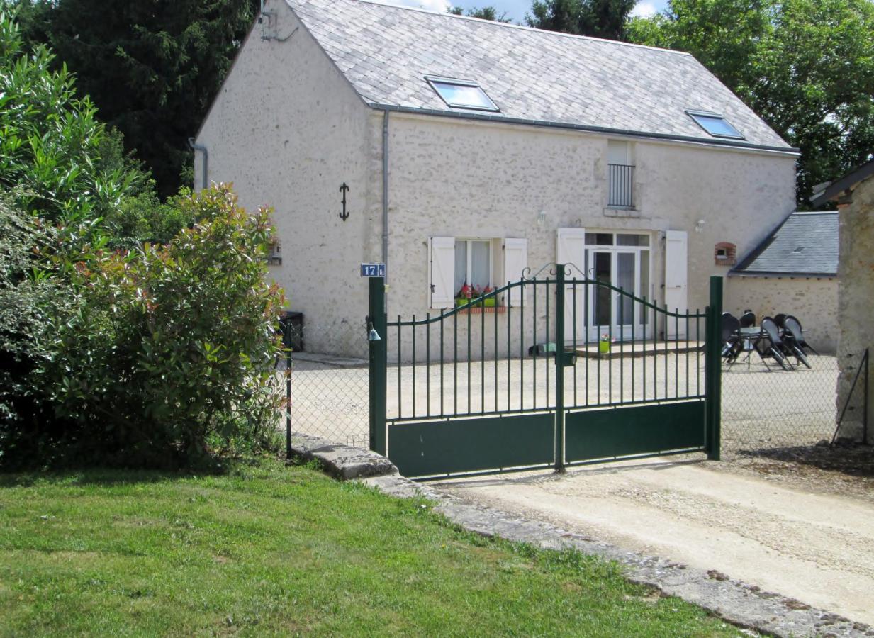 B&B La Chapelle-Saint-Martin-en-Plaine - La grange de Ninon - Bed and Breakfast La Chapelle-Saint-Martin-en-Plaine