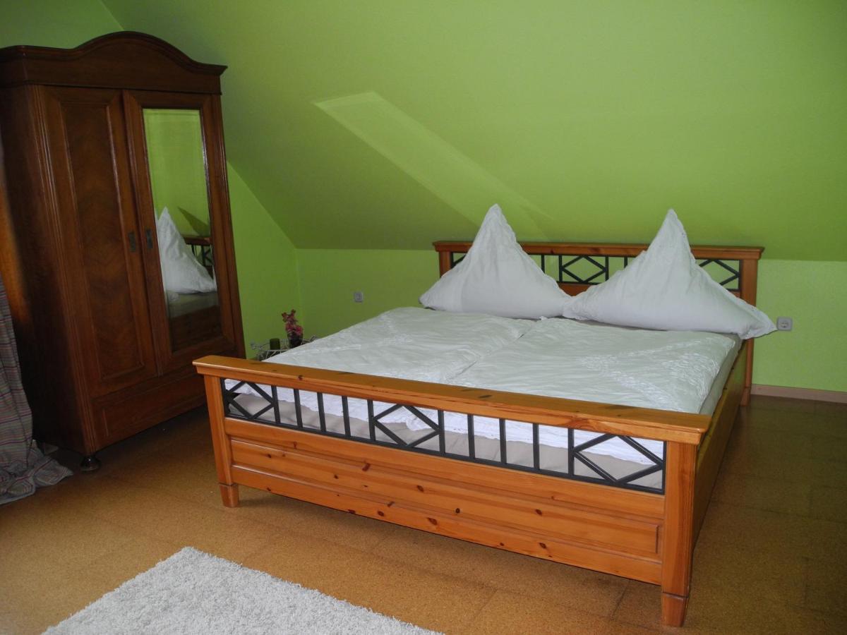 B&B Schwanewede - Ferienwohnung Meyenburg - Bed and Breakfast Schwanewede