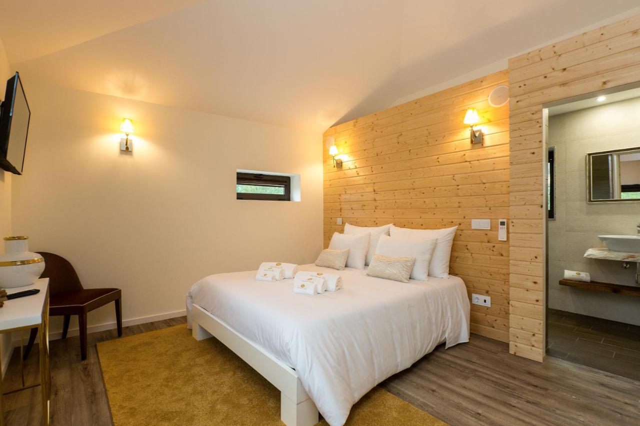 Doppelzimmer mit Gartenblick