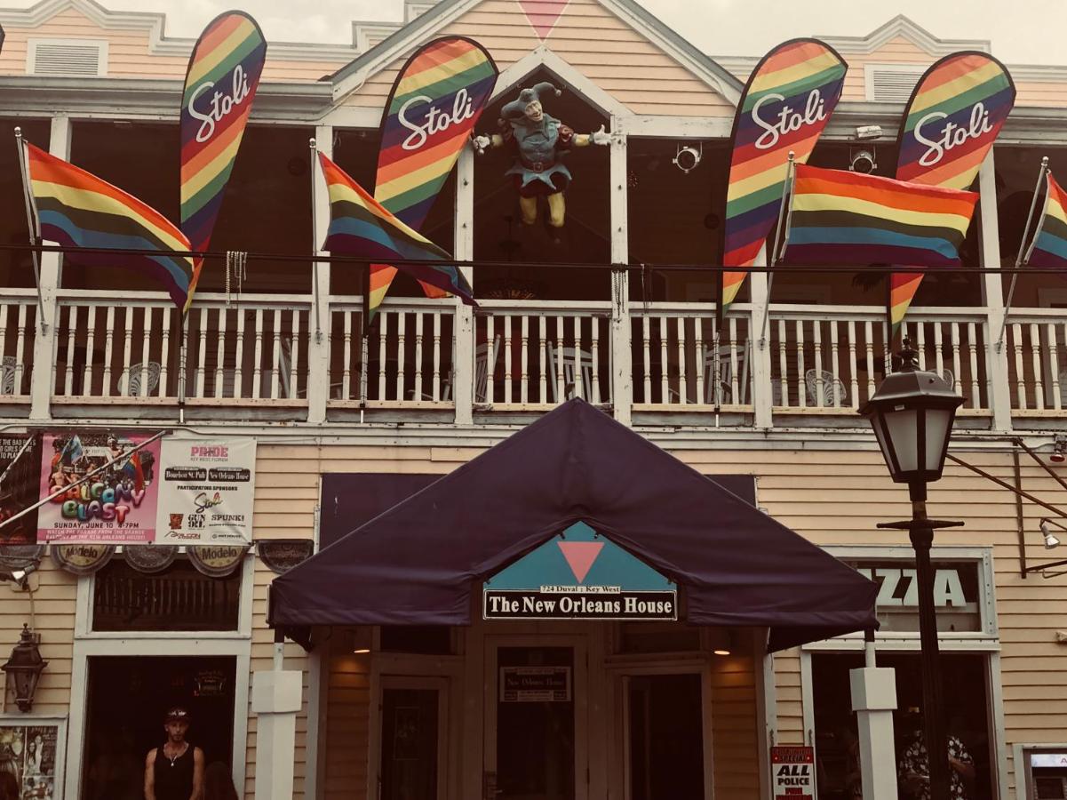 New Orleans House - Gay Male Adult Guesthouse - Bed and Breakfast