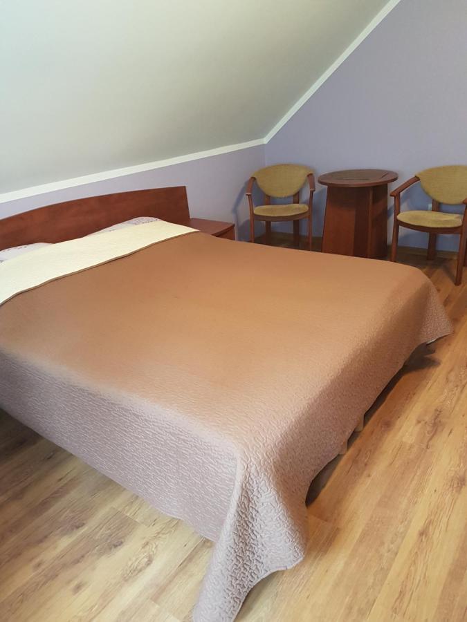 Dreibettzimmer