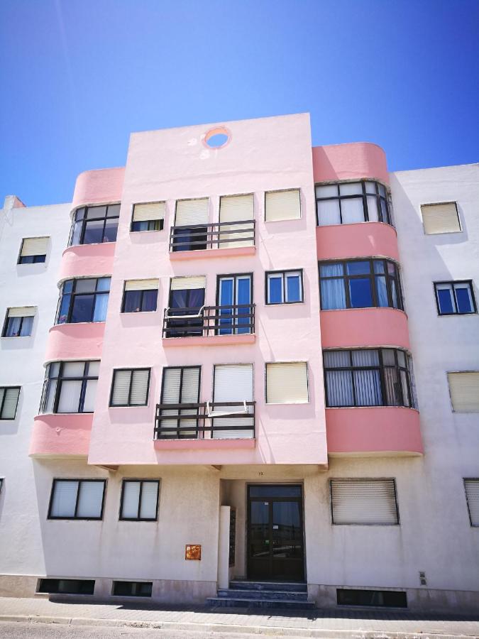 Peniche's Blue & Yellow - Bed and Breakfast Peniche