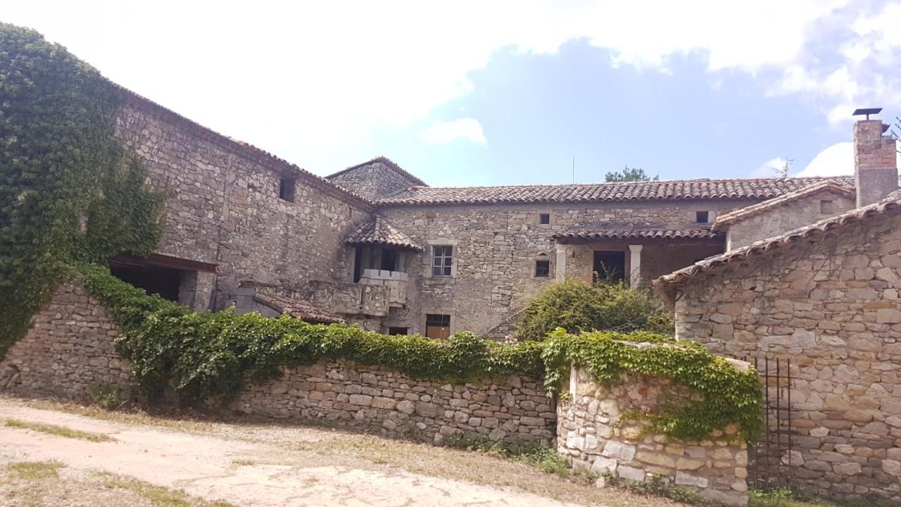 Suite Médiévale 40m2 chambre d' hôte du Mas Fabrègue - Chambres d’hôtes