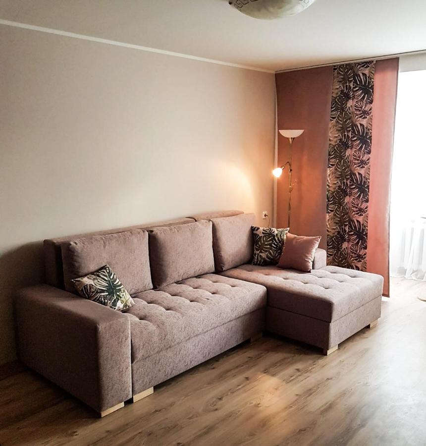 B&B Tallinn - B-Est Lilleküla Apartment - Bed and Breakfast Tallinn