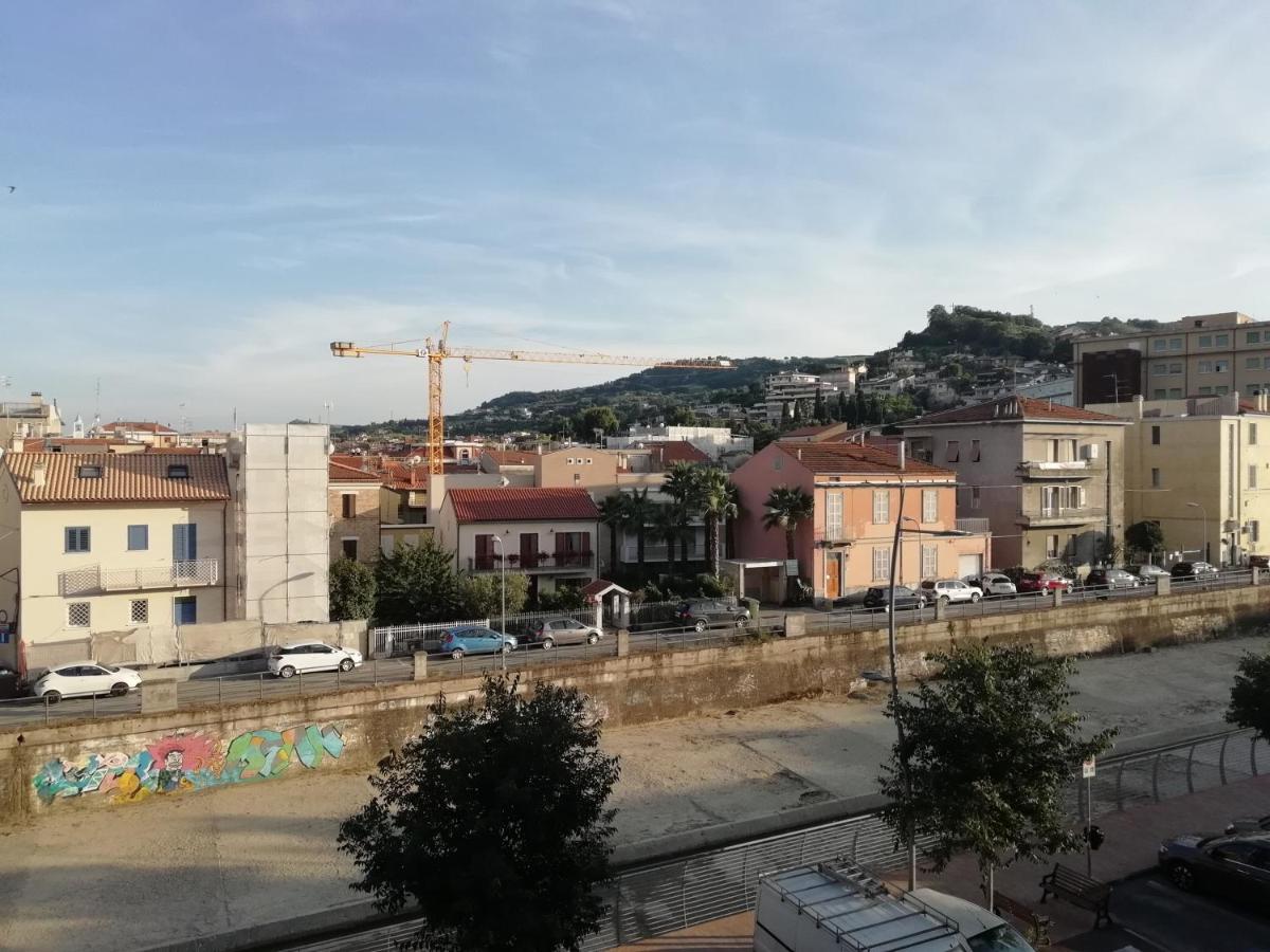 Casa vacanze La rosa bianca - Ferienwohnung San Benedetto del Tronto