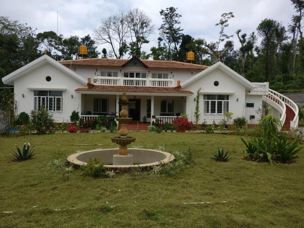 B&B Sakleshpur - Robin Woods Homestay - Bed and Breakfast Sakleshpur