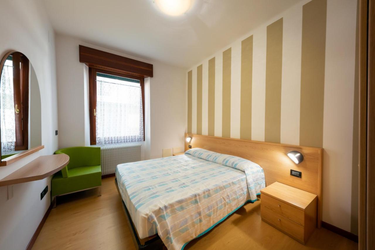 One-Bedroom Apartment with Pool View (2 Adults)