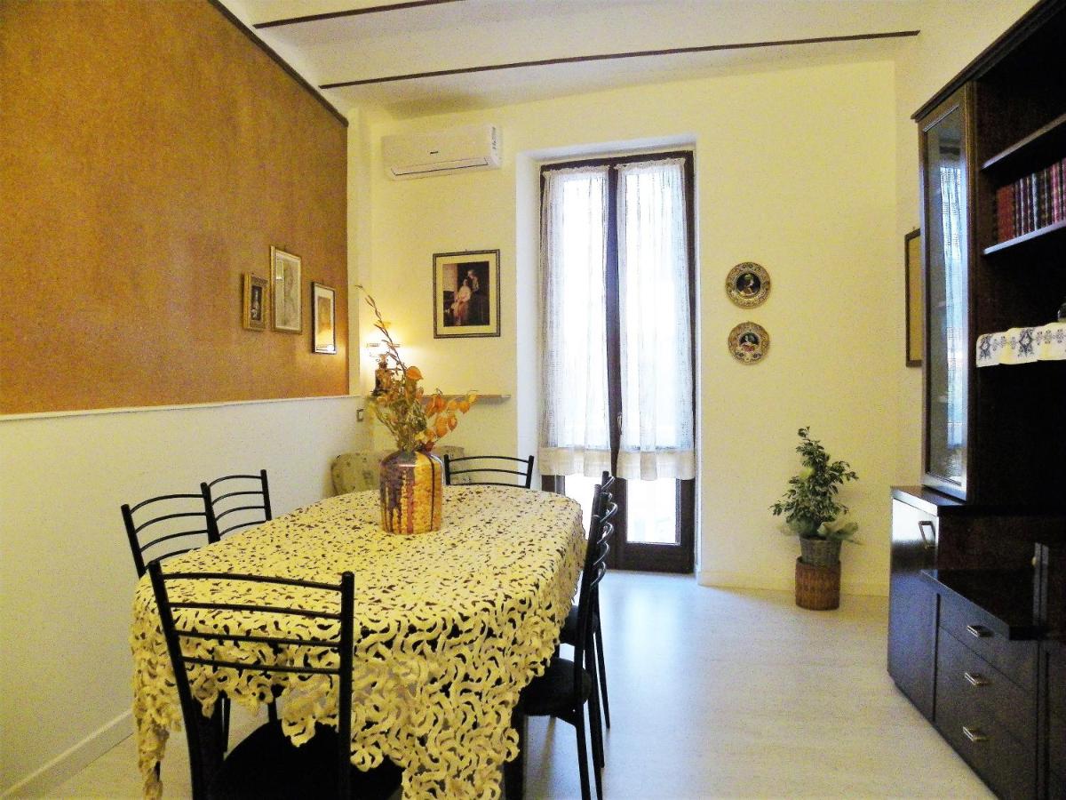 Double or Twin Room with Private Bathroom