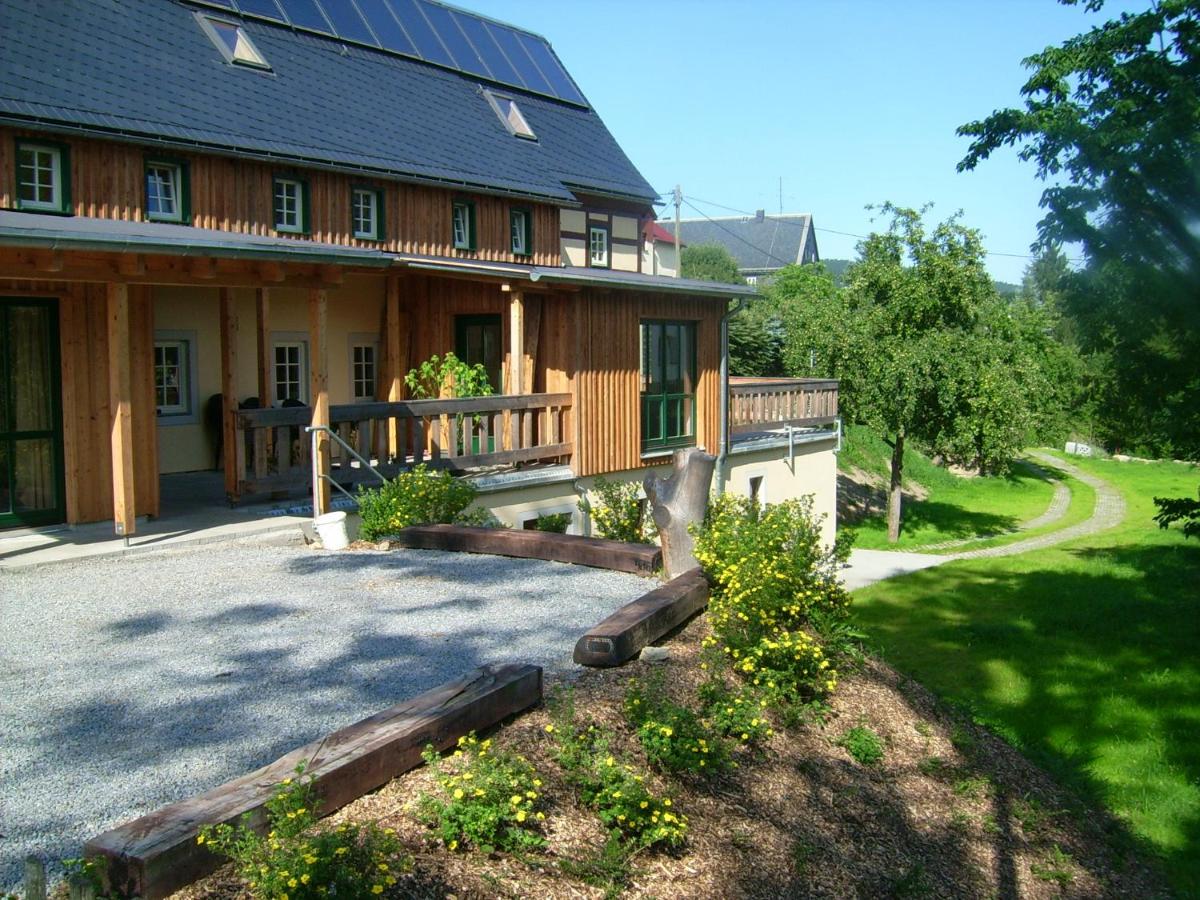 B&B Ottendorf - Ferienhaus "Zur Ottendorfer Hütte" - Bed and Breakfast Ottendorf