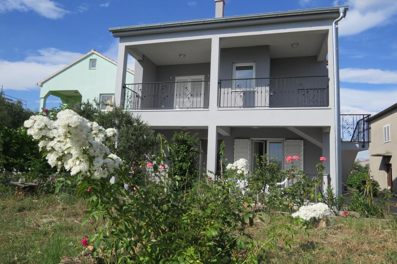 Grey House Zadar - Ferienwohnung Zadar