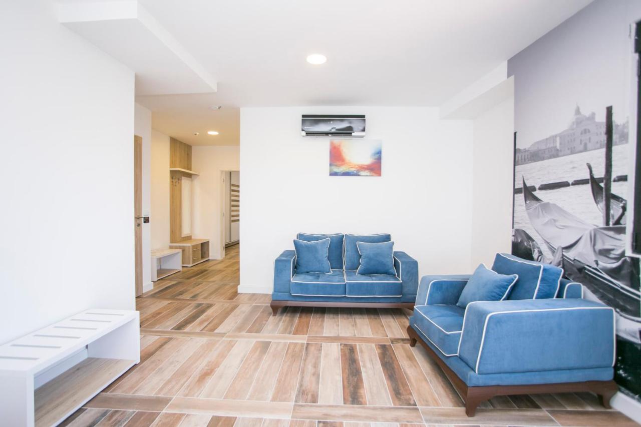 Deluxe Suite with Sea View