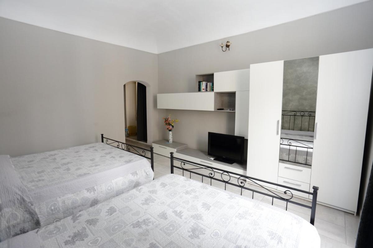 Quadruple Room with Private Bathroom