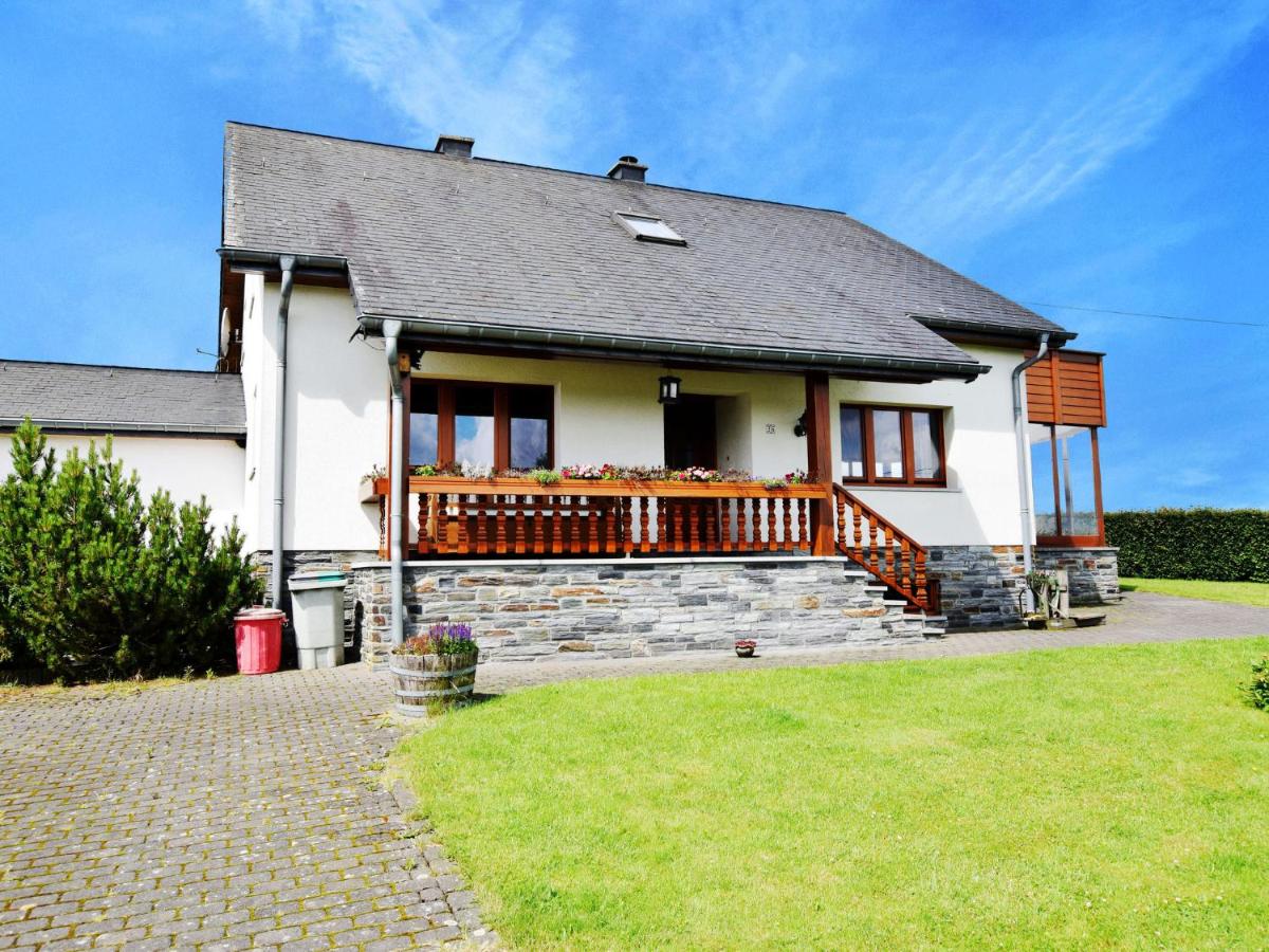 B&B Schönberg - Modern Holiday Home in Sch nberg with Jacuzzi - Bed and Breakfast Schönberg