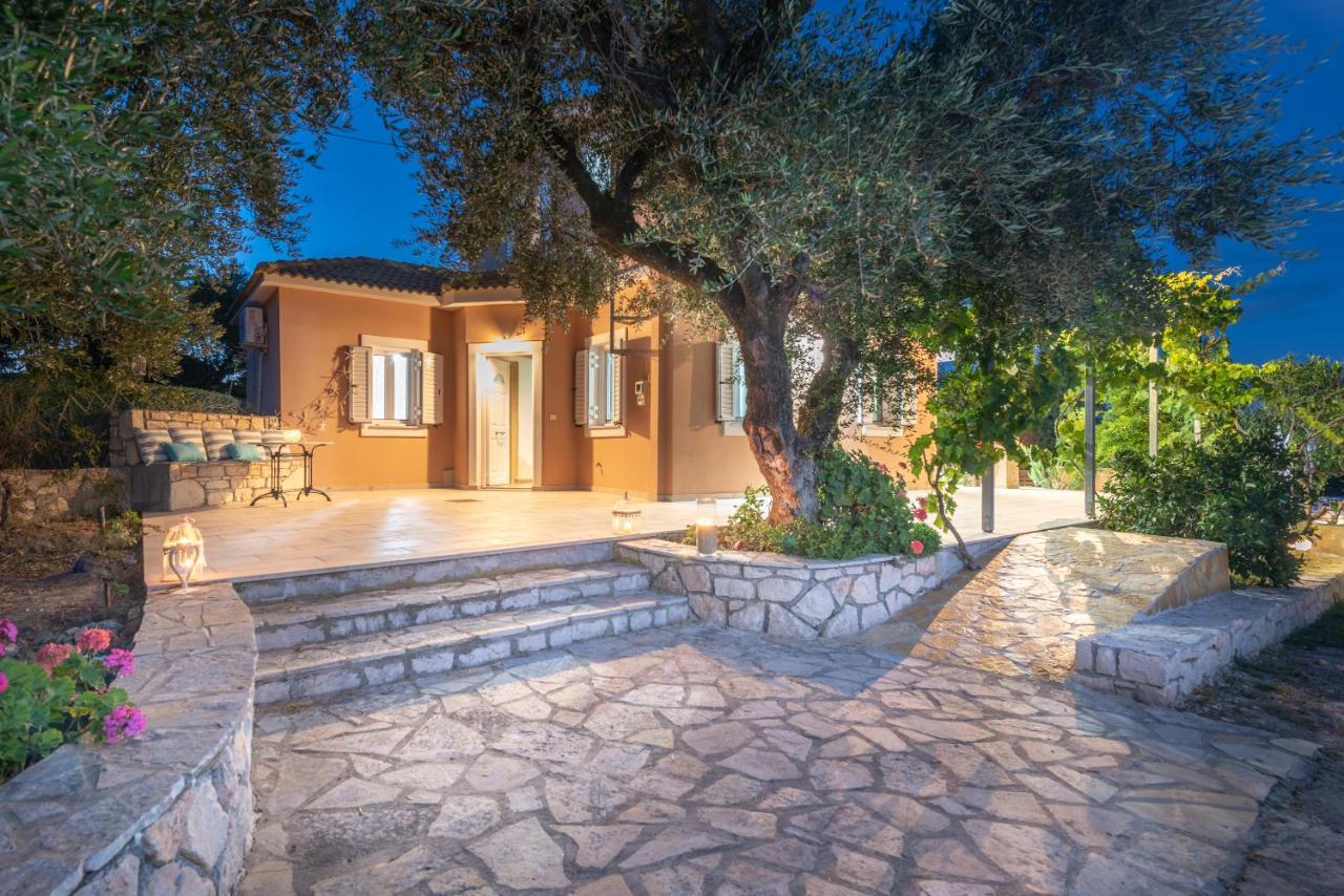 Villa Antonio - Bed and Breakfast