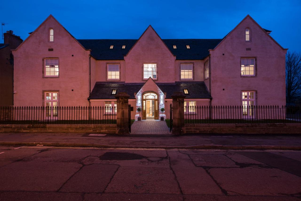 Ardconnel Court Apartments - B&B