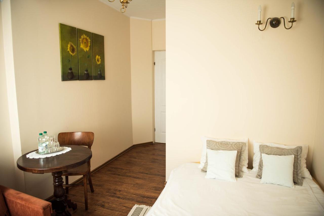 Double or Twin Room with Garden View
