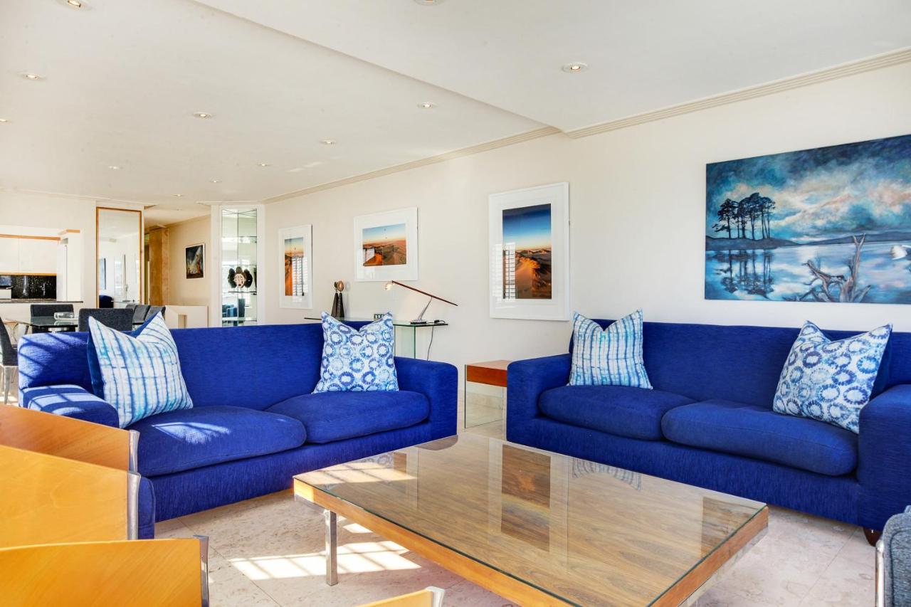 Luxury Townhouse with Ocean and Mountain Views - B&B Ciudad del Cabo