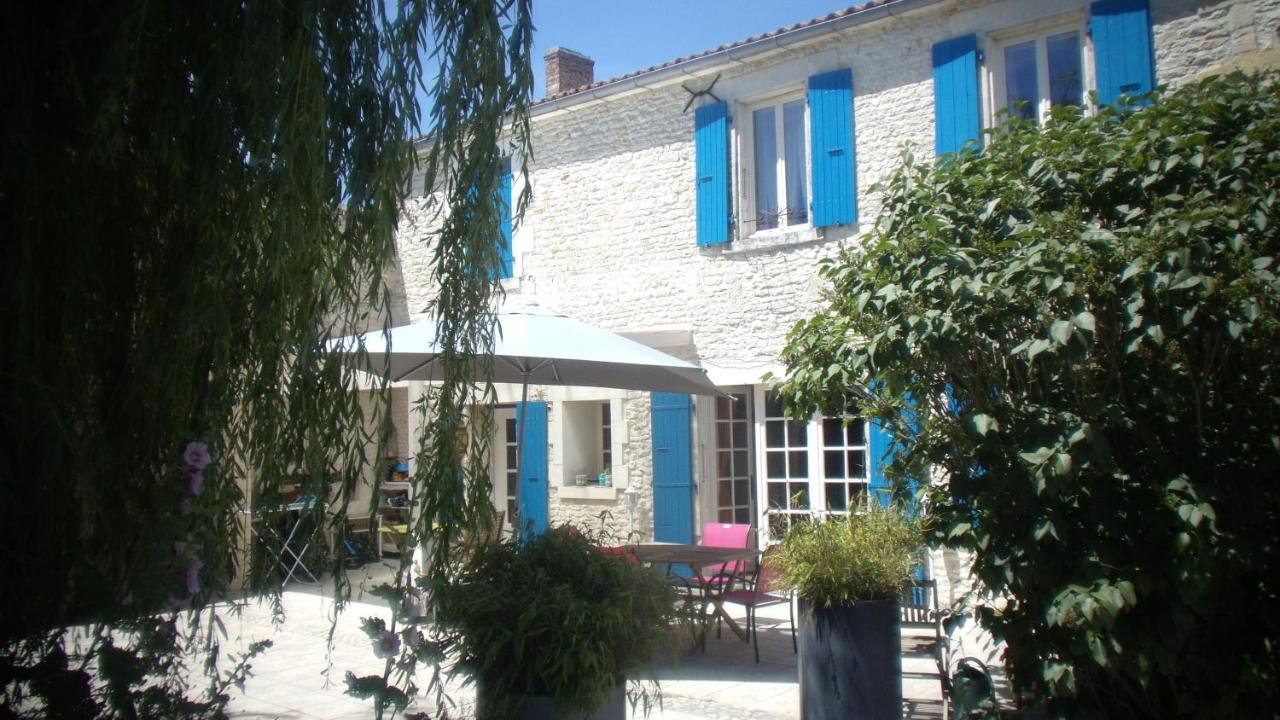 Le Clos des Palmiers - B&B Saint-Ouen-d'Aunis