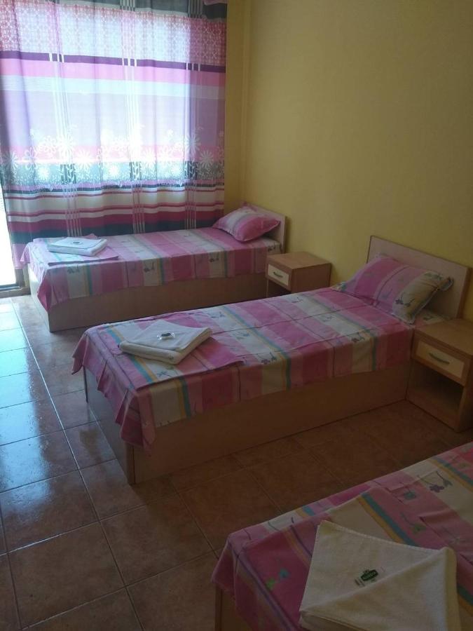 Habitación Triple con terraza
