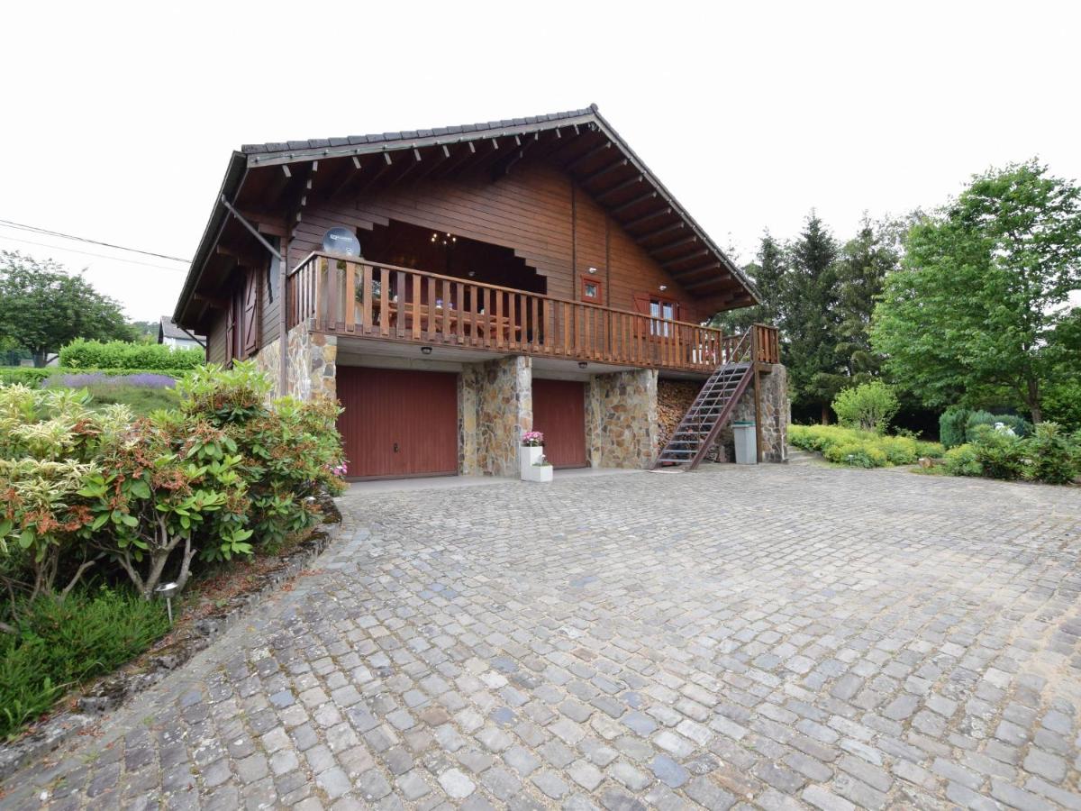 B&B Durbuy - Splendid Chalet in Durbuy with Garden - Bed and Breakfast Durbuy