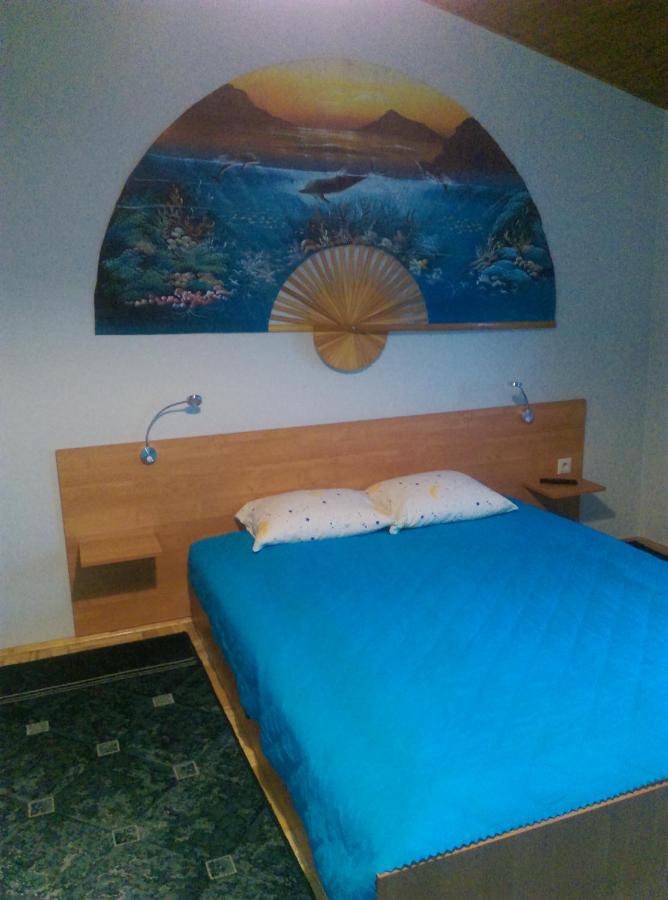 Basic Double Room