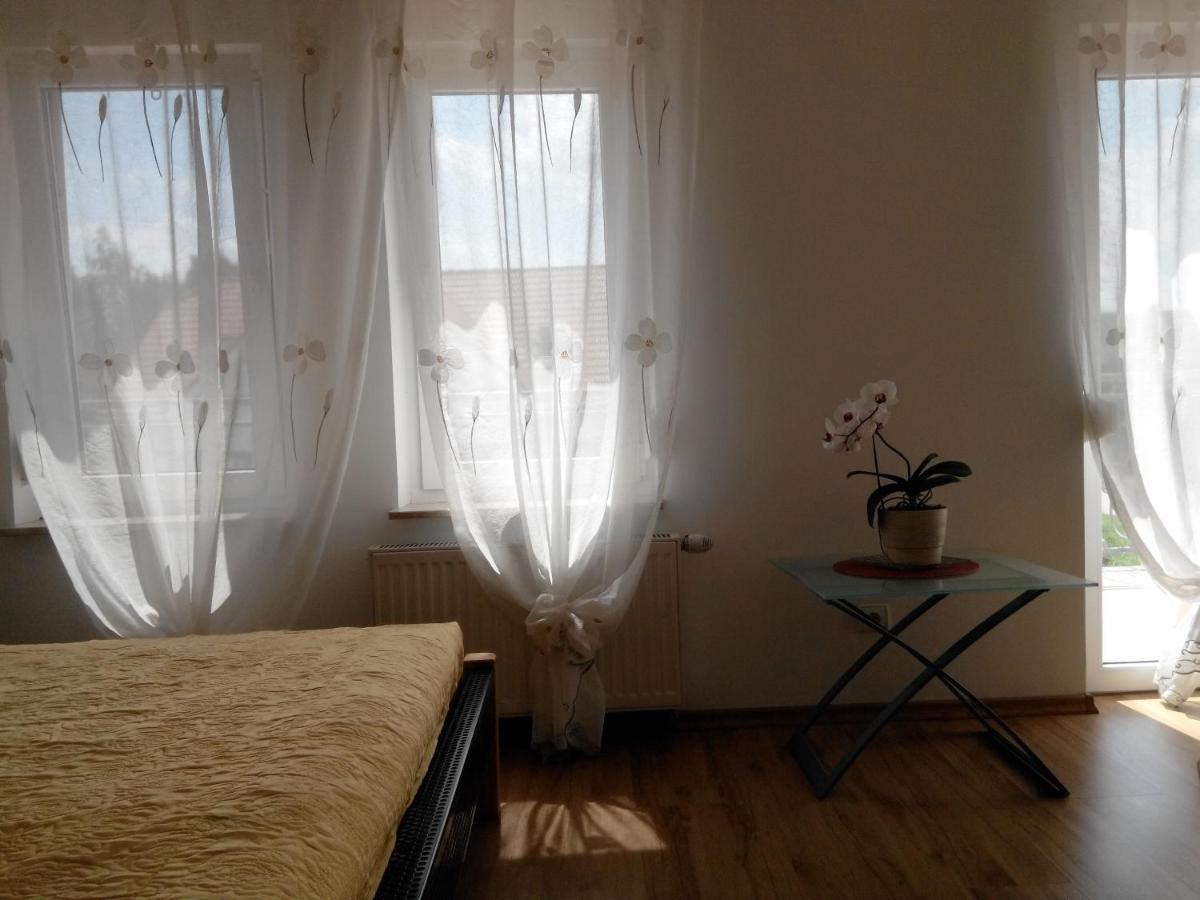 Vierbettzimmer mit Balkon