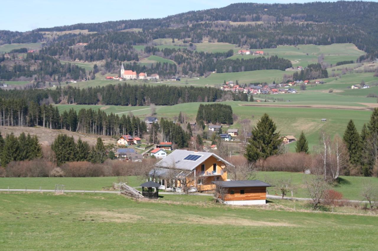 Ferienhaus Grohs - B&B