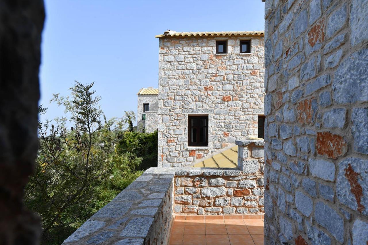 Achelatis Traditional Guest Houses - Ferienwohnung Areópoli