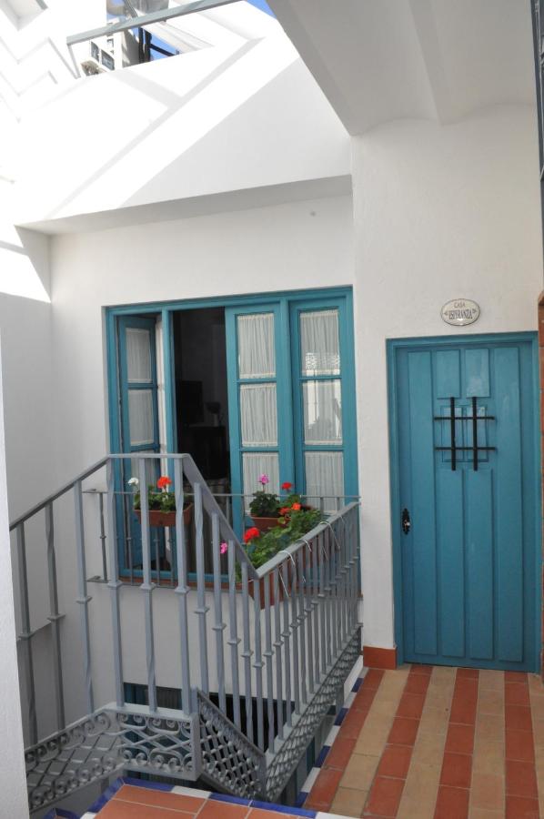 MonKeys Apartments Pureza House - Bed and Breakfast Sevilla