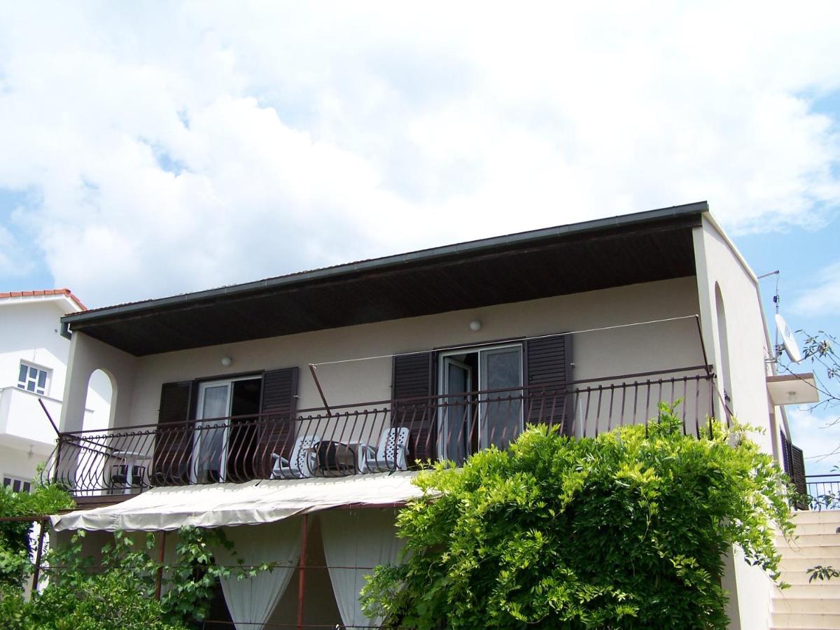 Apartman Grozda - B&B