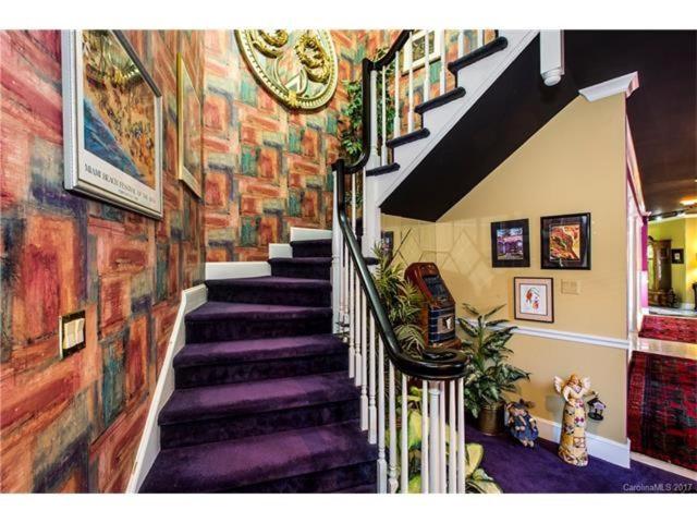 Matthews Manor Bed & Breakfast - B&B Charlotte