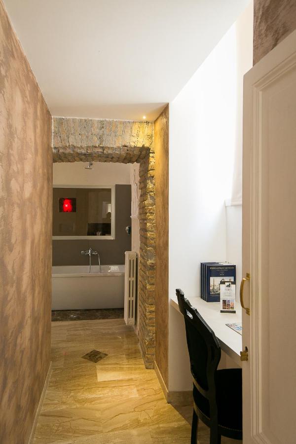 Deluxe Double Room with Bath